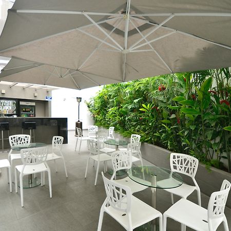 Aku Hotels Lima Exterior photo